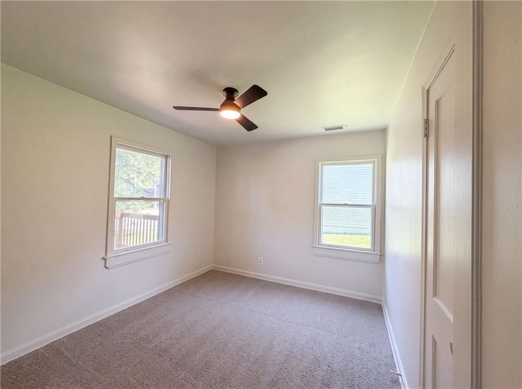 11615 W 68th Street — photo 4