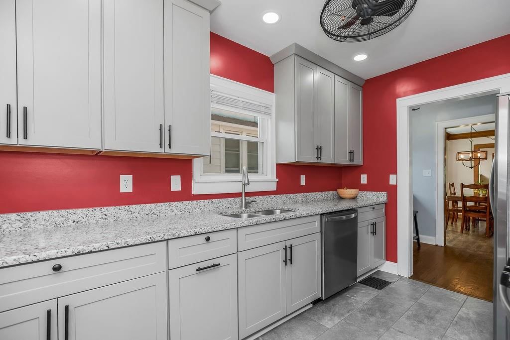 435 N 19TH Street — photo 13