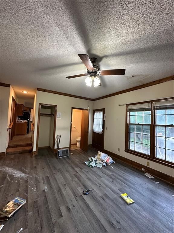 300 N Persimmon Drive — photo 6