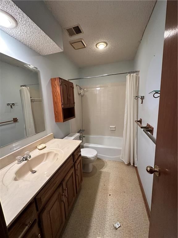300 N Persimmon Drive — photo 16