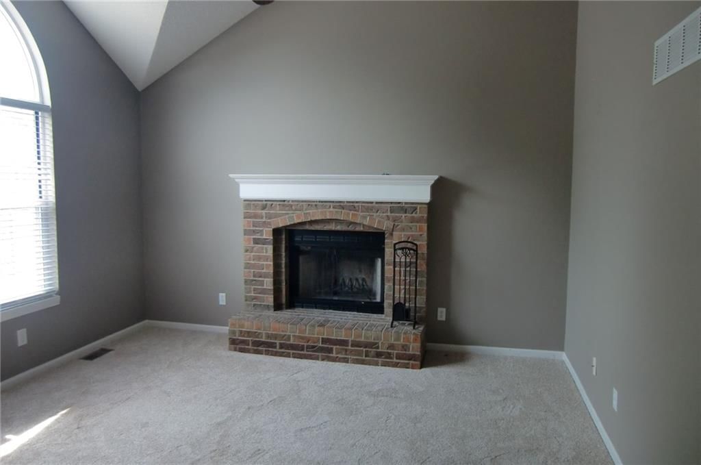114 E Calico Drive — photo 7