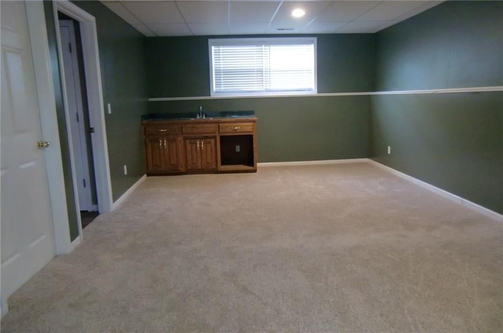 114 E Calico Drive — photo 17