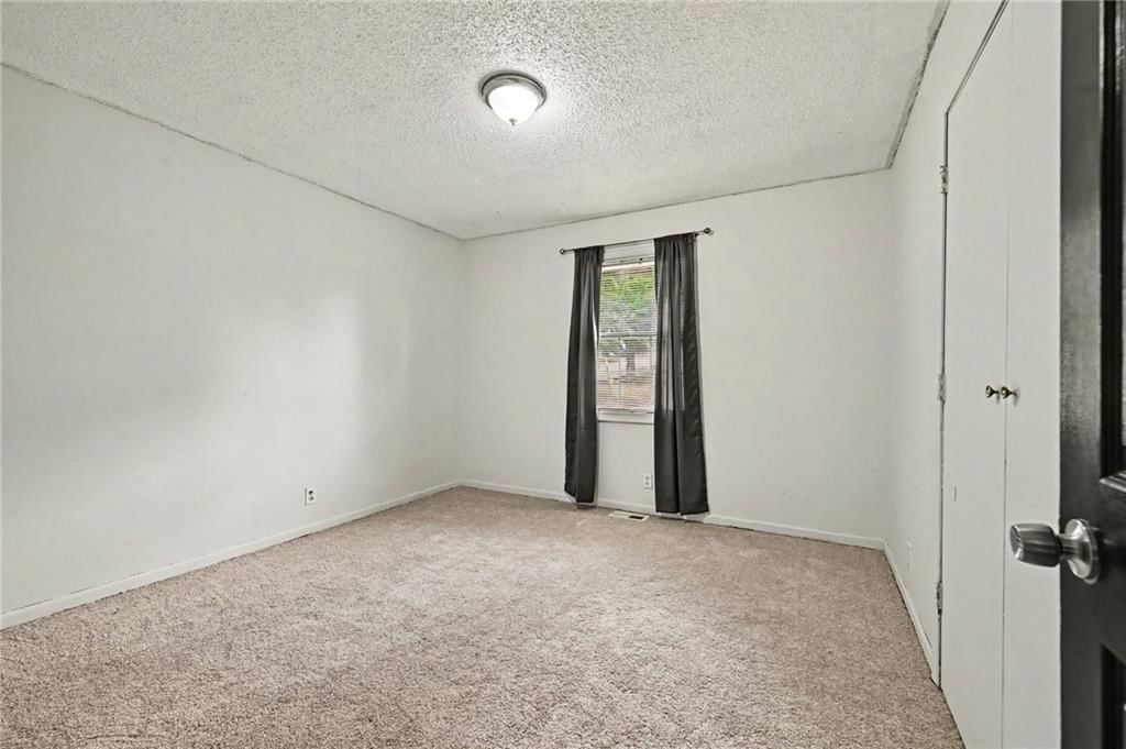 5528 Swartz Road — photo 14