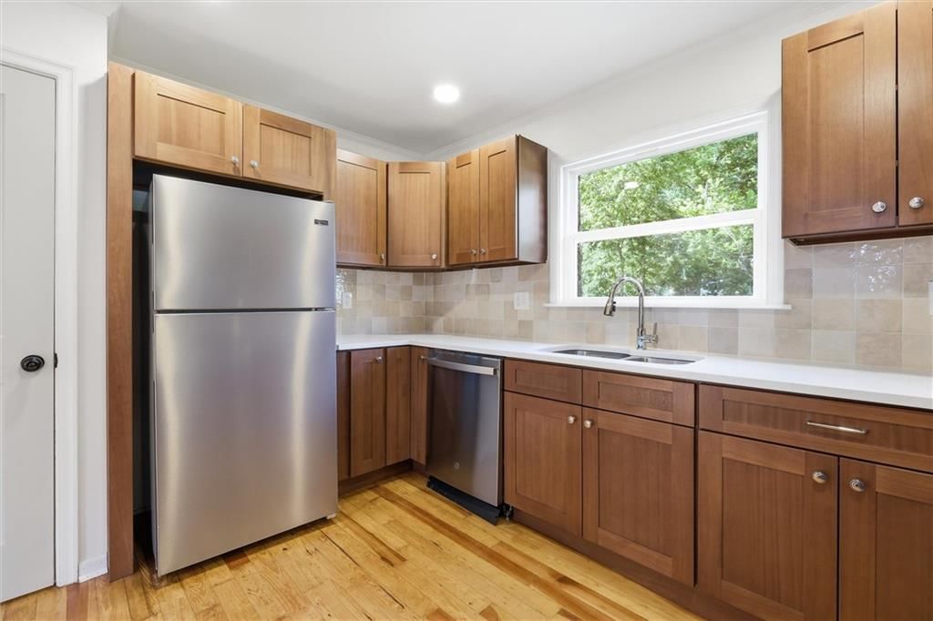 400 W 86th Terrace — photo 20