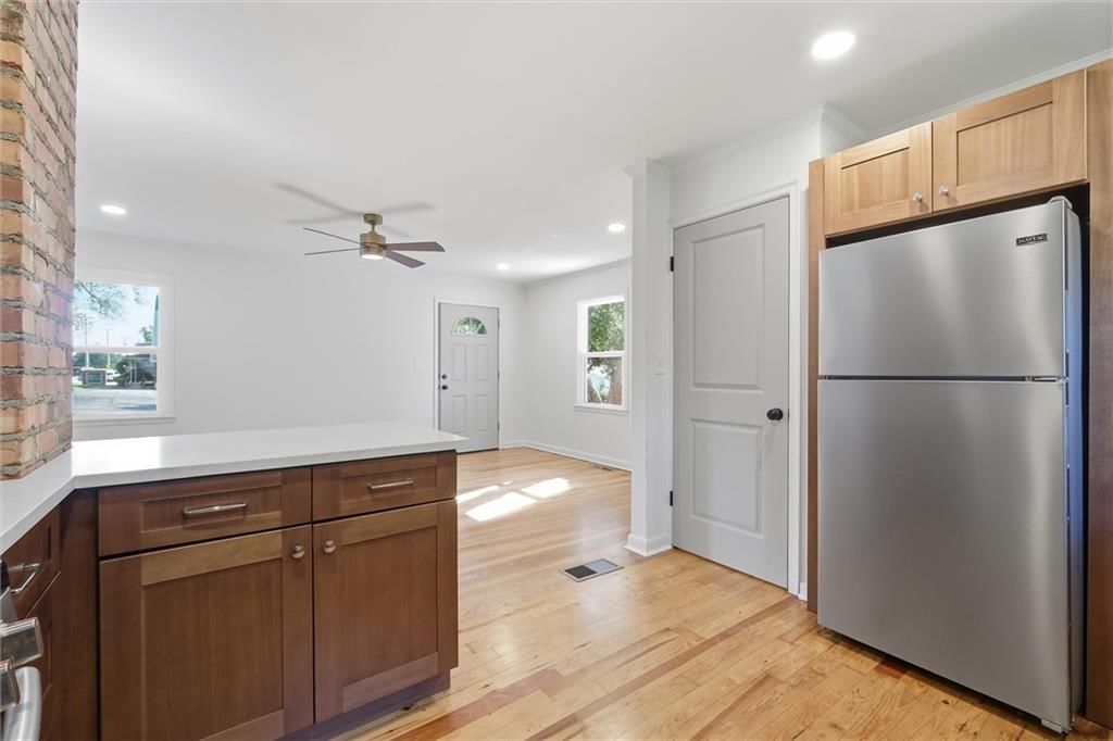 400 W 86th Terrace — photo 21