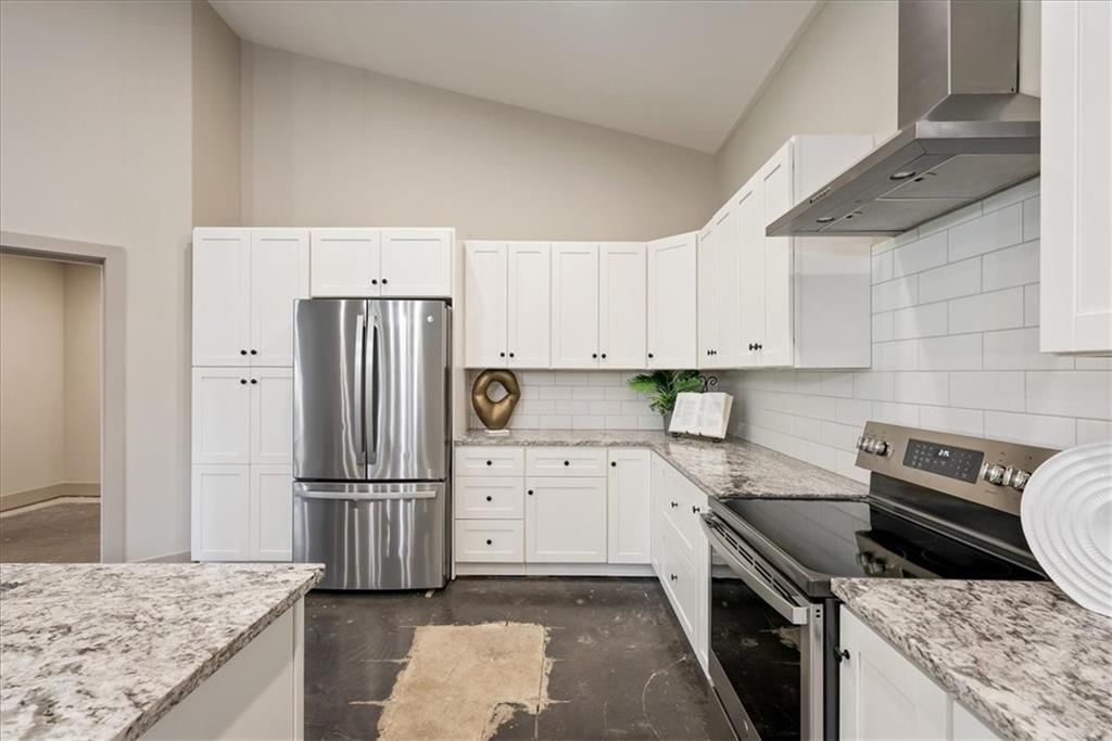20691 Kansas Avenue — photo 17