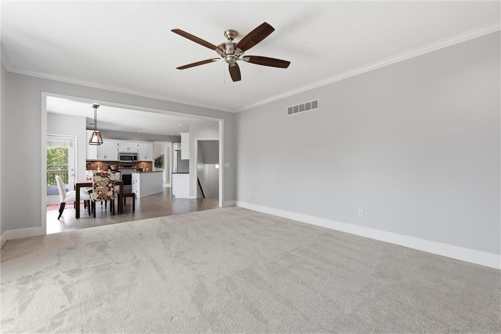8900 W 148th Terrace — photo 9
