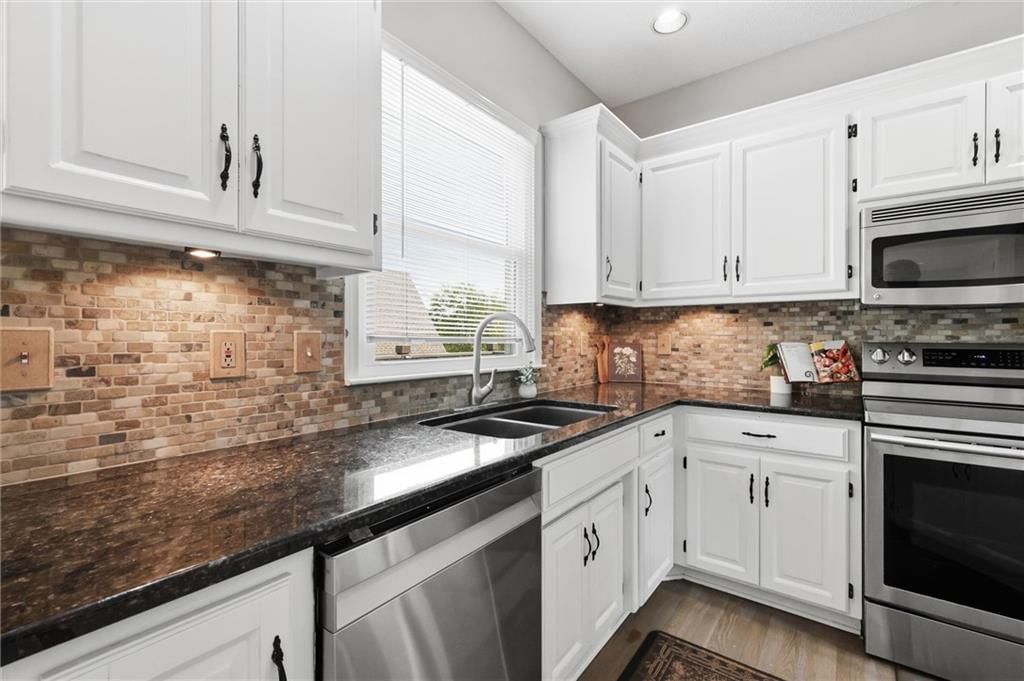8900 W 148th Terrace — photo 14