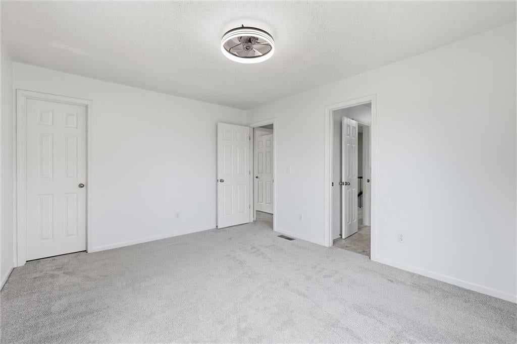8900 W 148th Terrace — photo 32