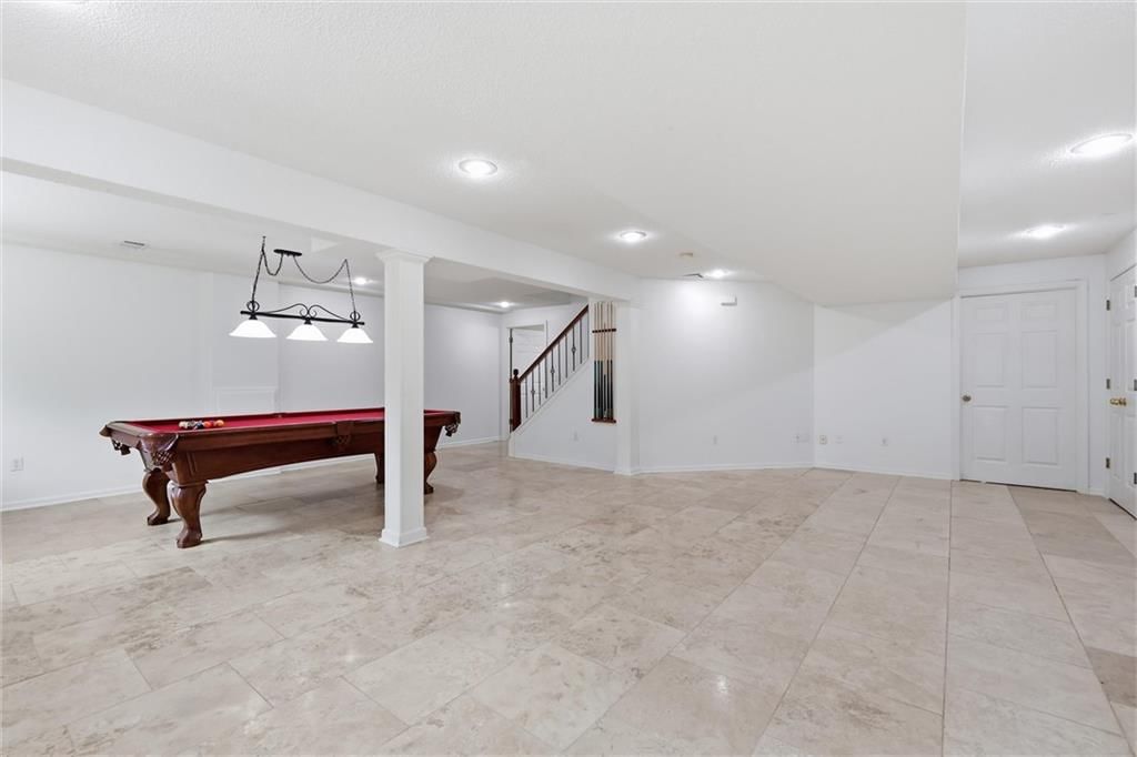 8900 W 148th Terrace — photo 35