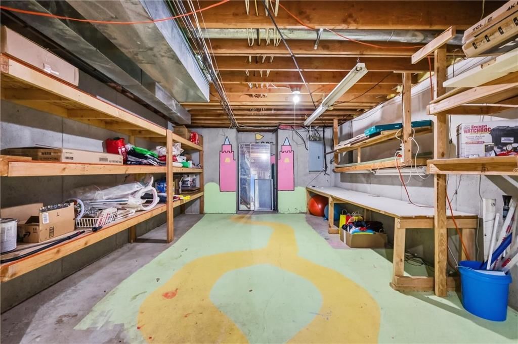 8900 W 148th Terrace — photo 37