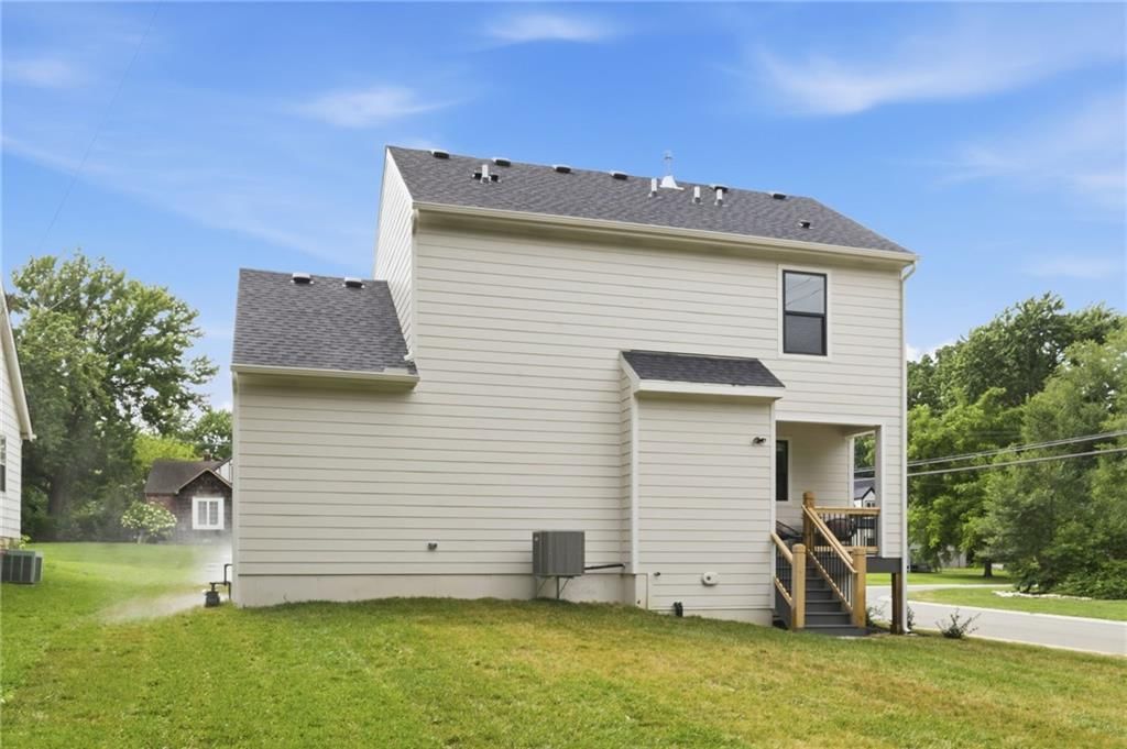 5501 Reeds Road — photo 33