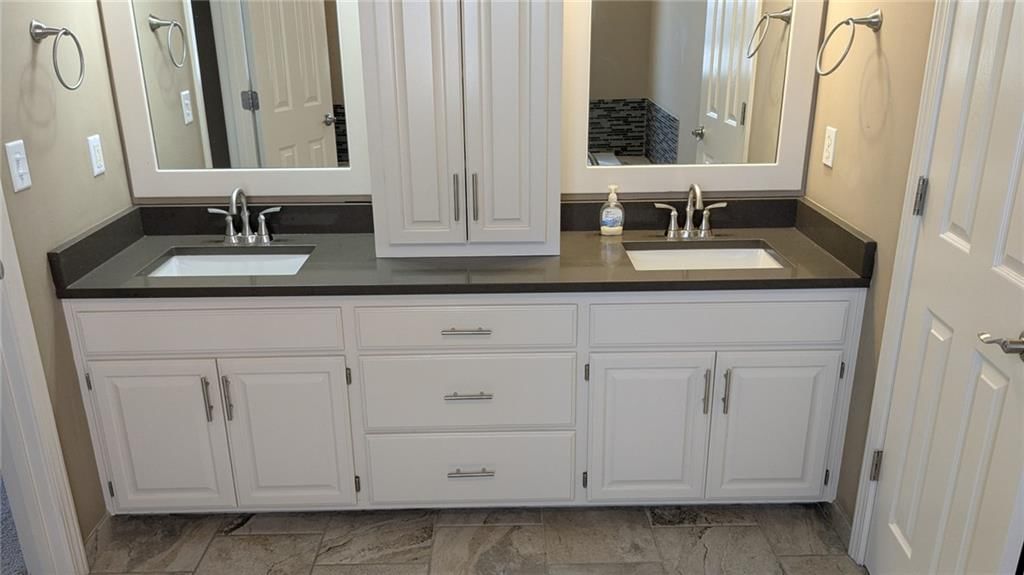 324 NE Woodbury Drive — photo 17