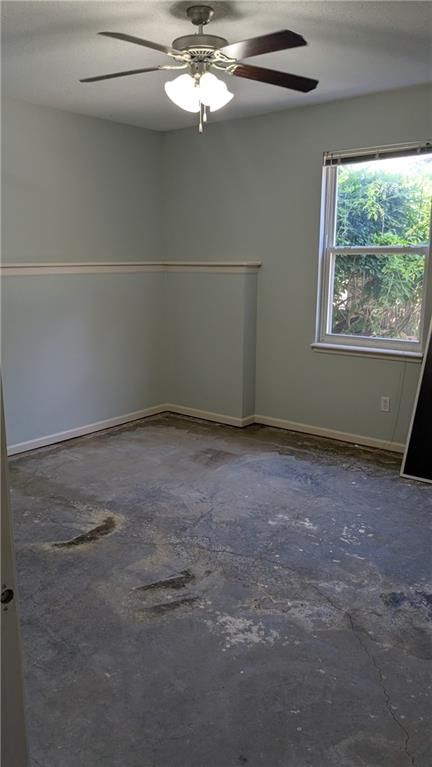 324 NE Woodbury Drive — photo 24