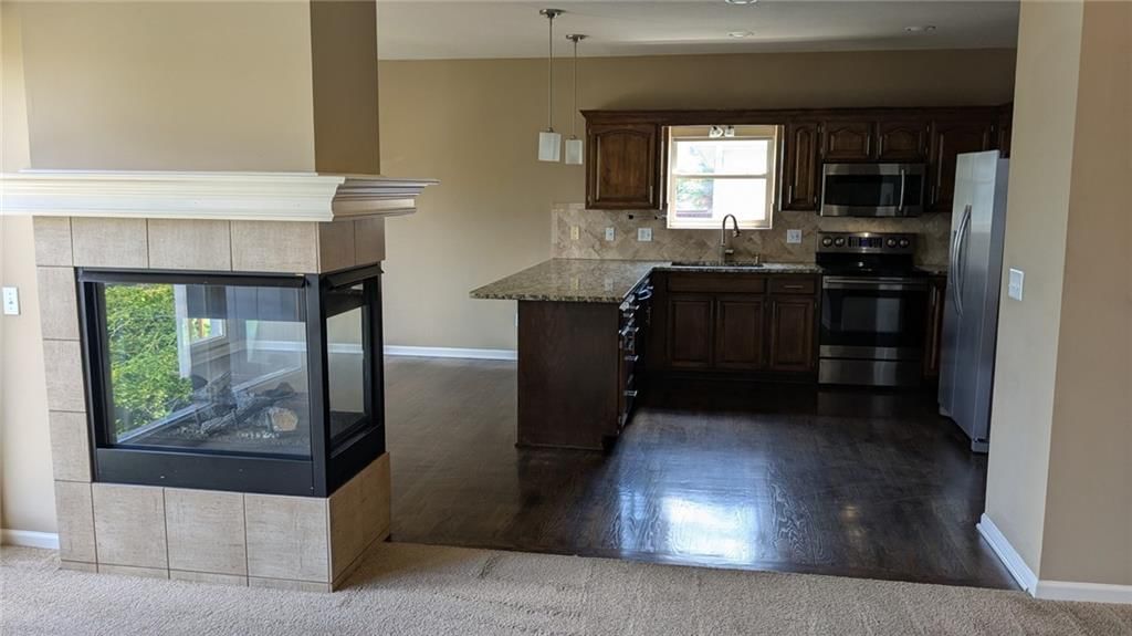 324 NE Woodbury Drive — photo 35