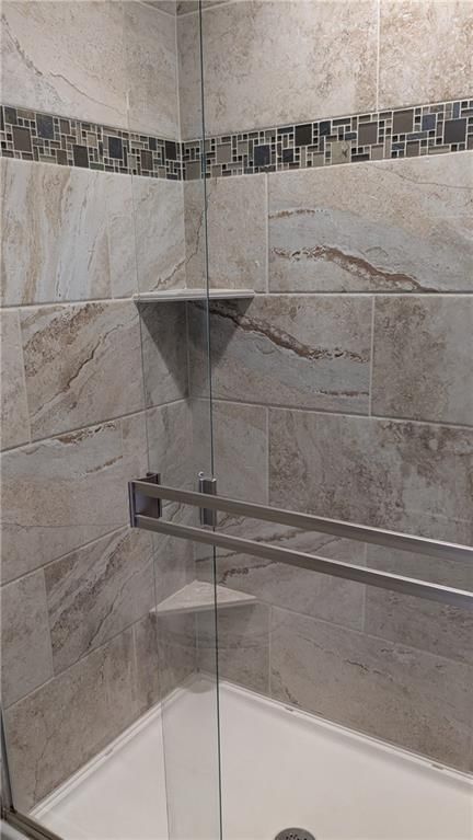 324 NE Woodbury Drive — photo 38