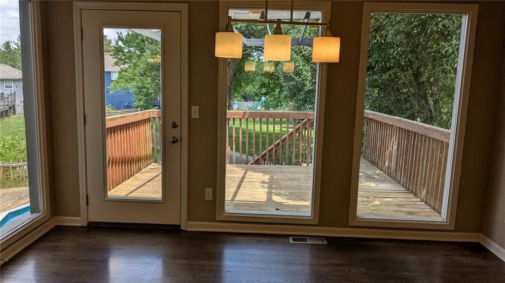 324 NE Woodbury Drive — photo 47