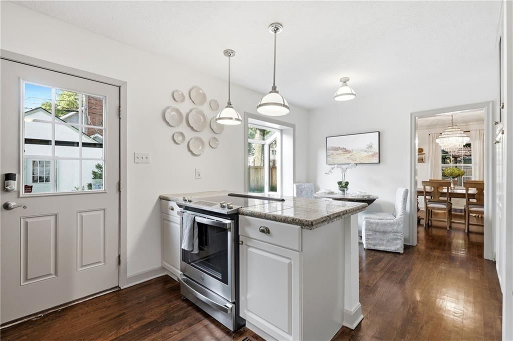 1000 W Gregory Boulevard — photo 13