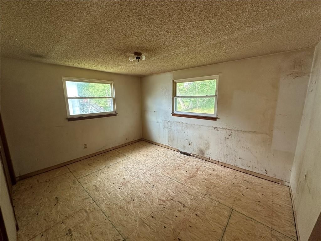 6303 N Broadway Street — photo 14