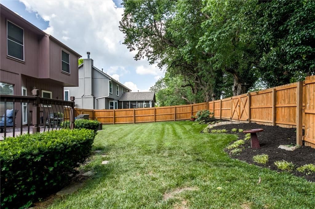 18410 W 117TH Street — photo 23
