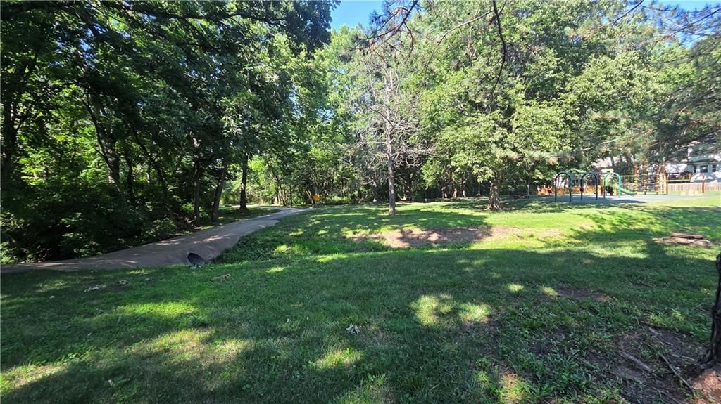 18410 W 117TH Street — photo 36