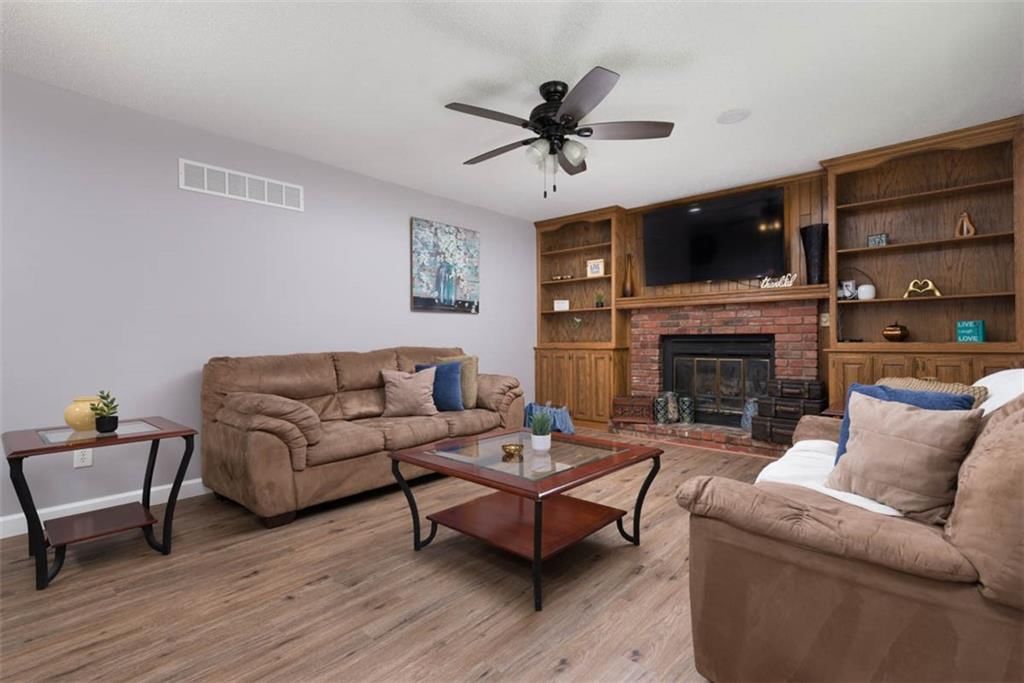 15316 W 122nd Terrace — photo 3