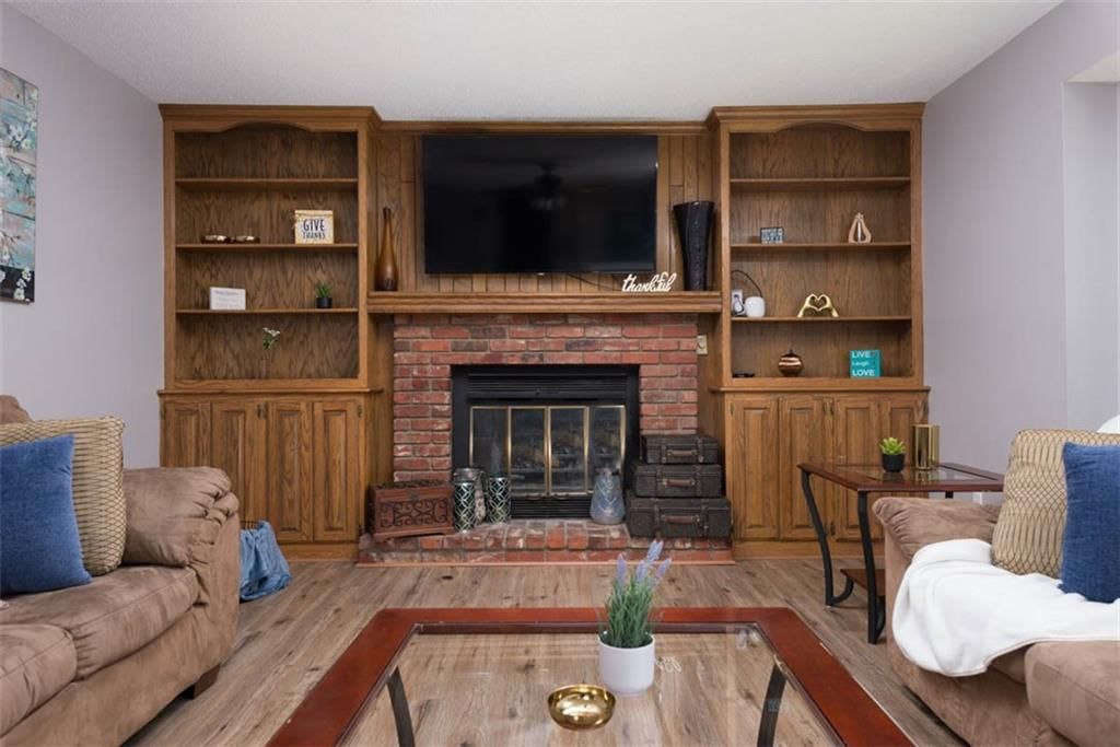 15316 W 122nd Terrace — photo 4