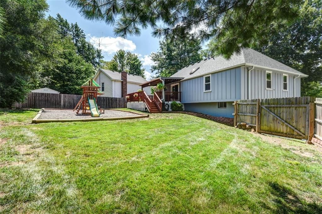 15316 W 122nd Terrace — photo 33