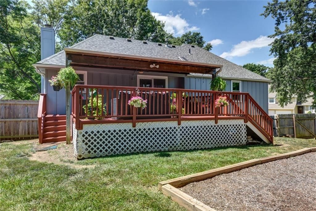 15316 W 122nd Terrace — photo 37