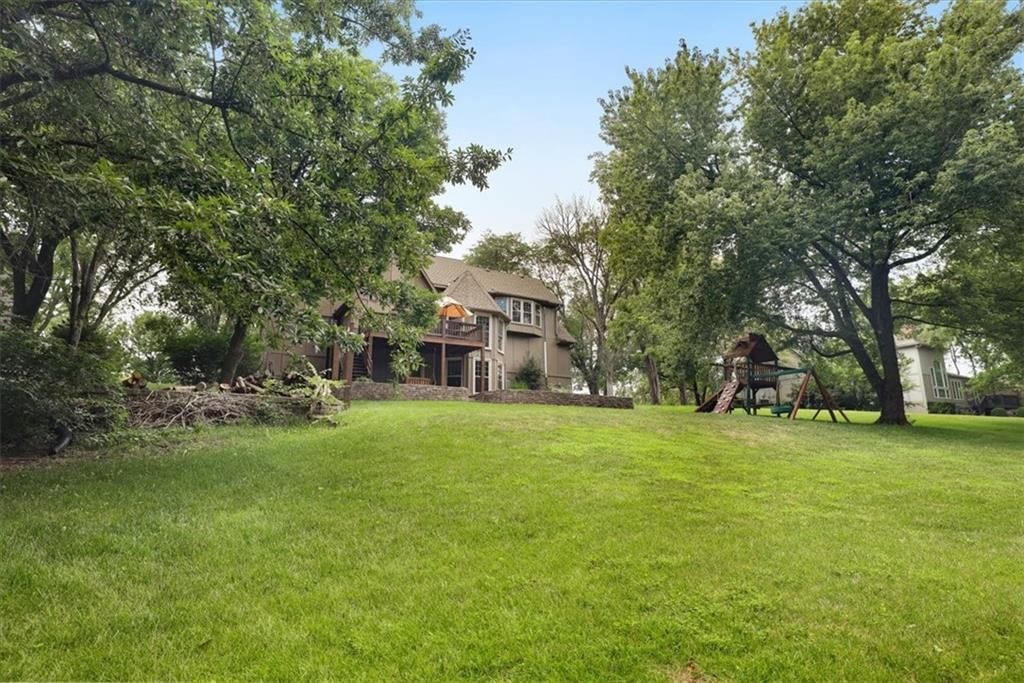 15819 Overbrook Lane — photo 44