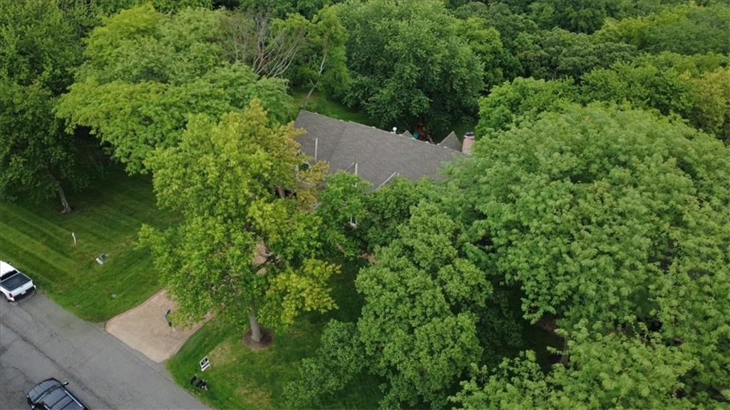 15819 Overbrook Lane — photo 48