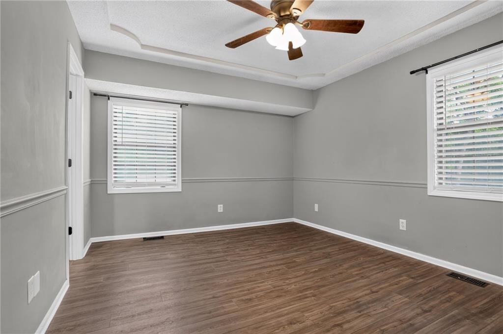 228 Richfield Court — photo 8