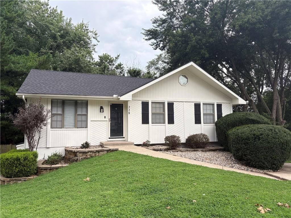 228 Richfield Court — photo 19