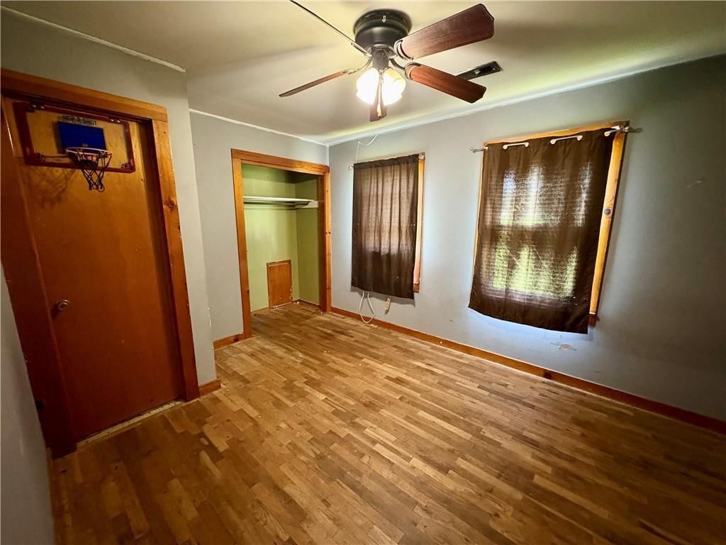 304 Clay Street — photo 13