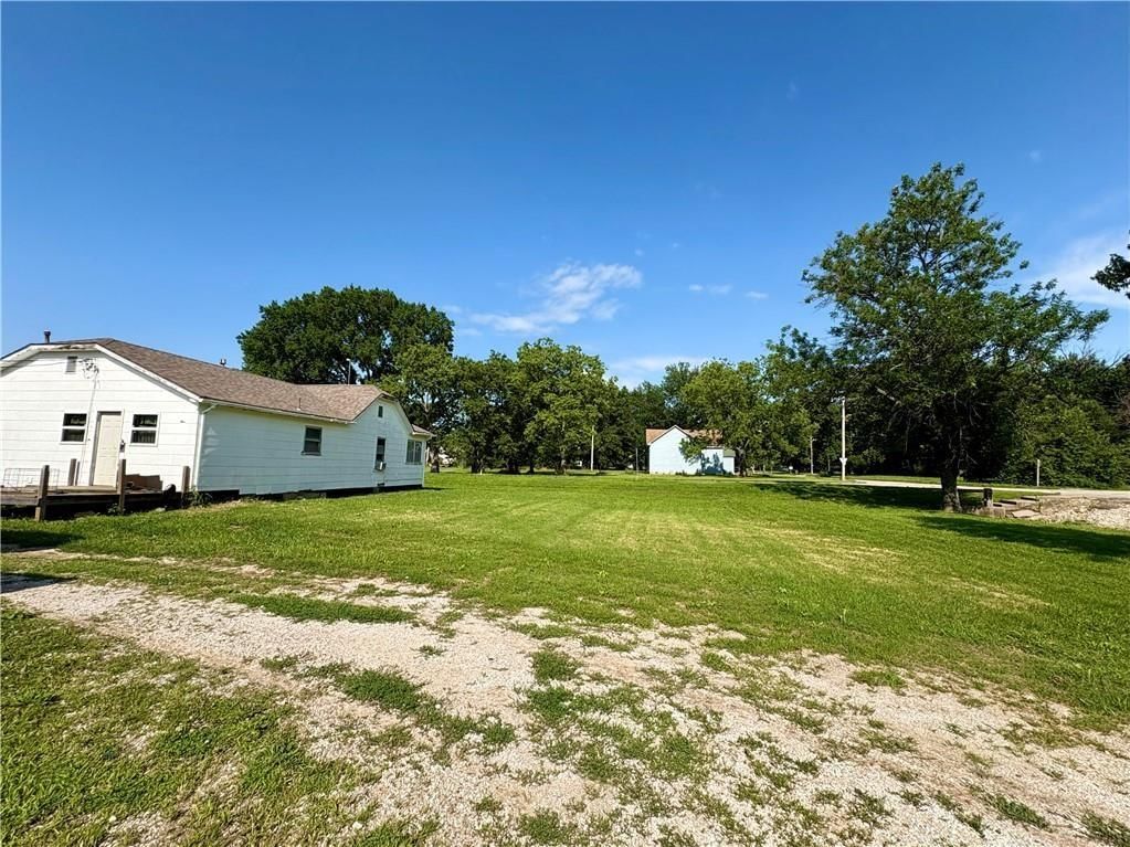 304 Clay Street — photo 35