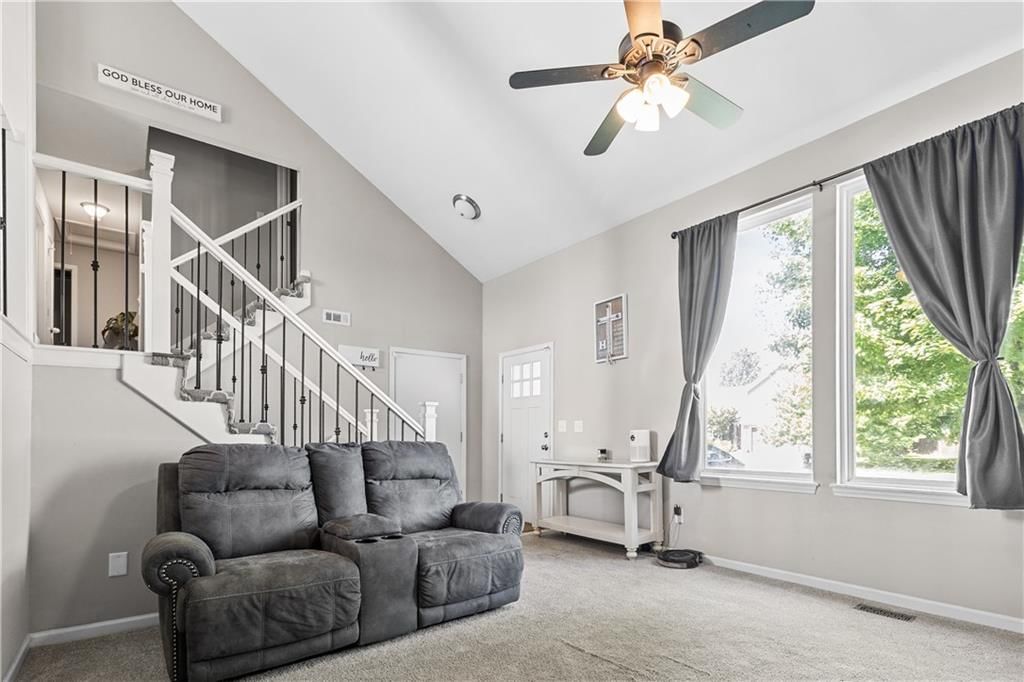 607 SE Joel Avenue — photo 8