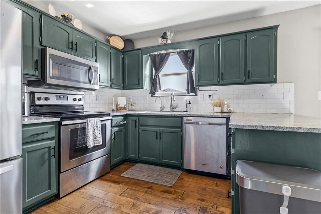 607 SE Joel Avenue — photo 10