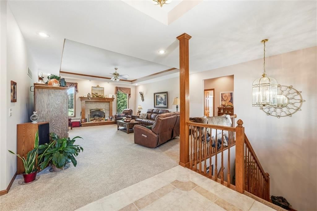 602 Canyon Drive — photo 8
