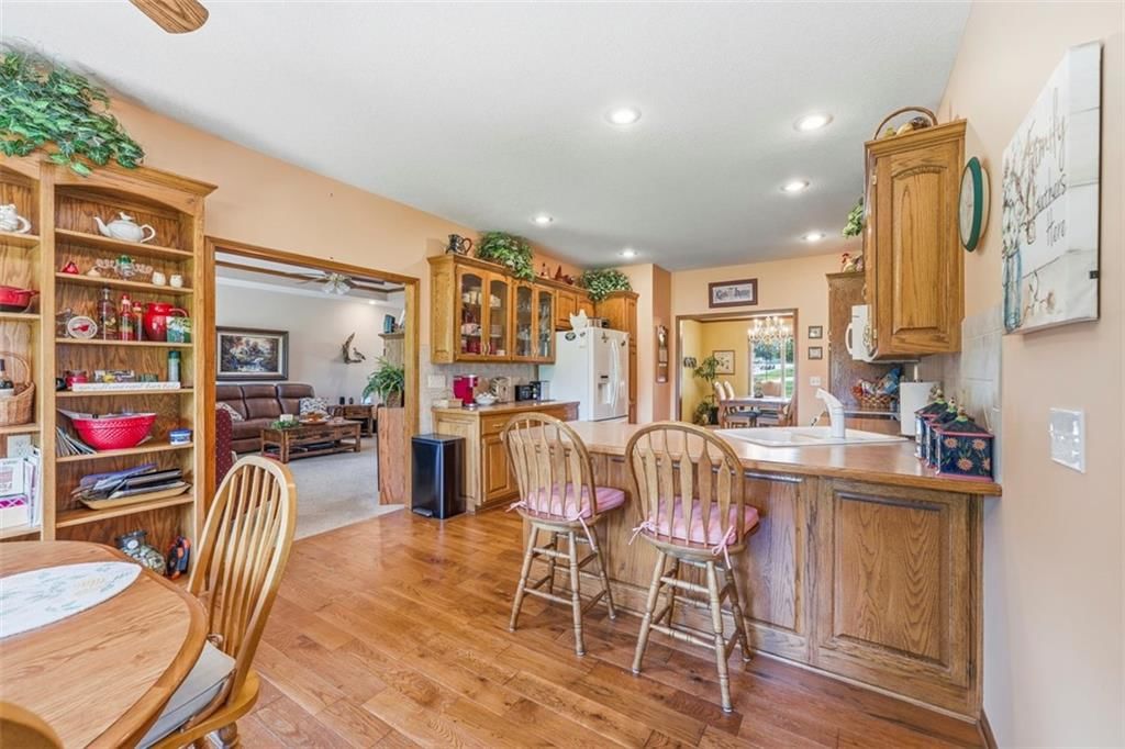 602 Canyon Drive — photo 18