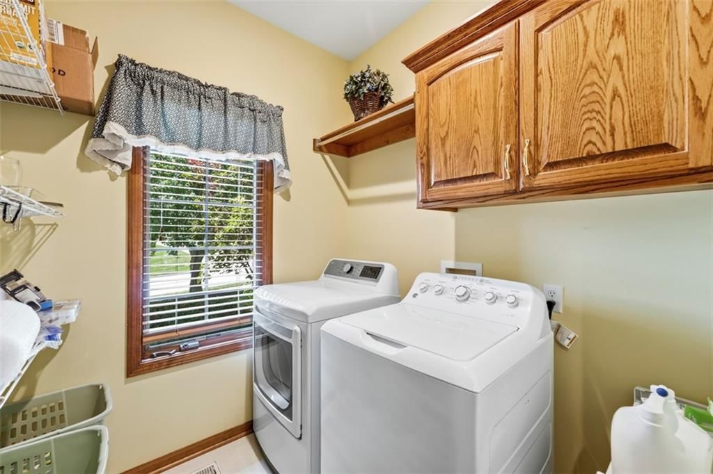 602 Canyon Drive — photo 22