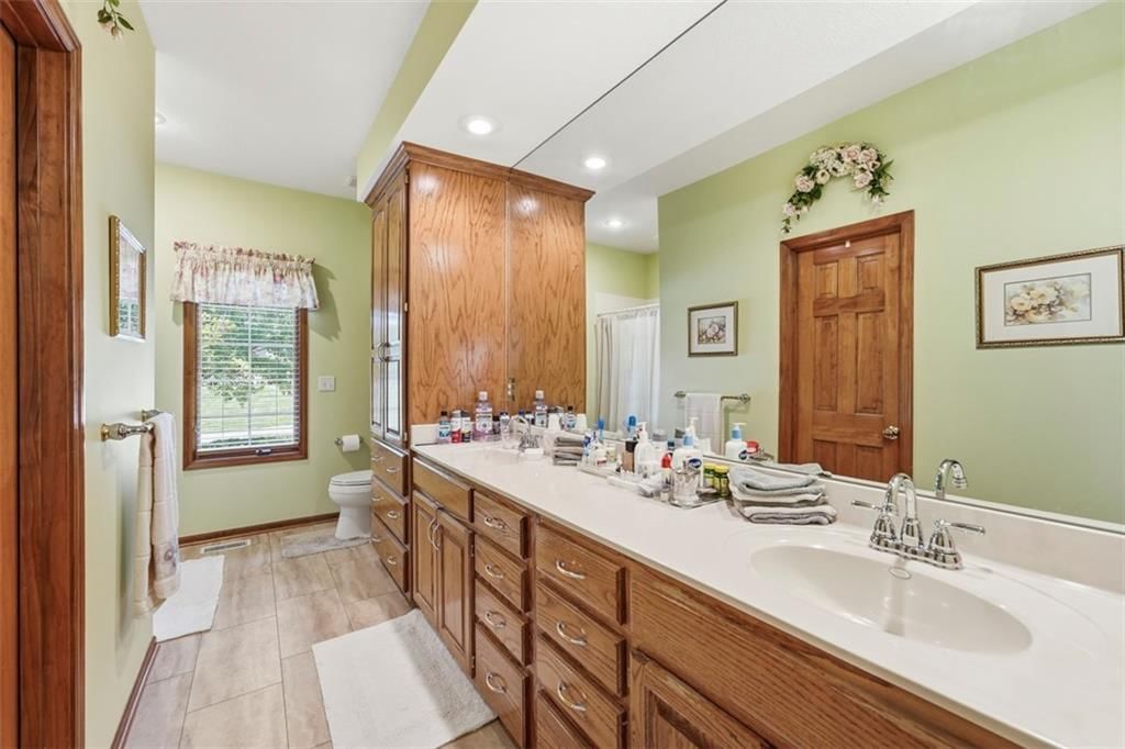 602 Canyon Drive — photo 25