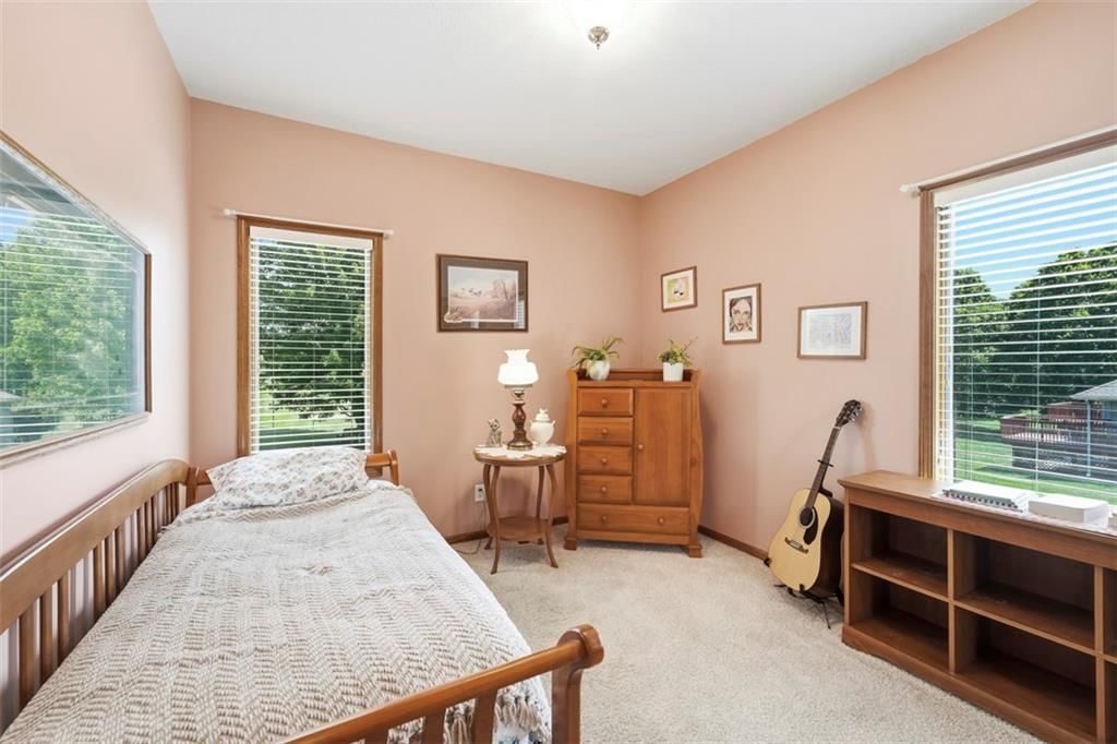 602 Canyon Drive — photo 29