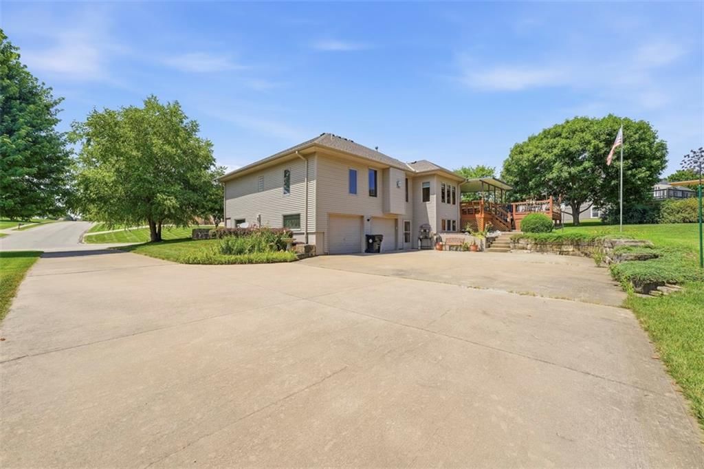 602 Canyon Drive — photo 39