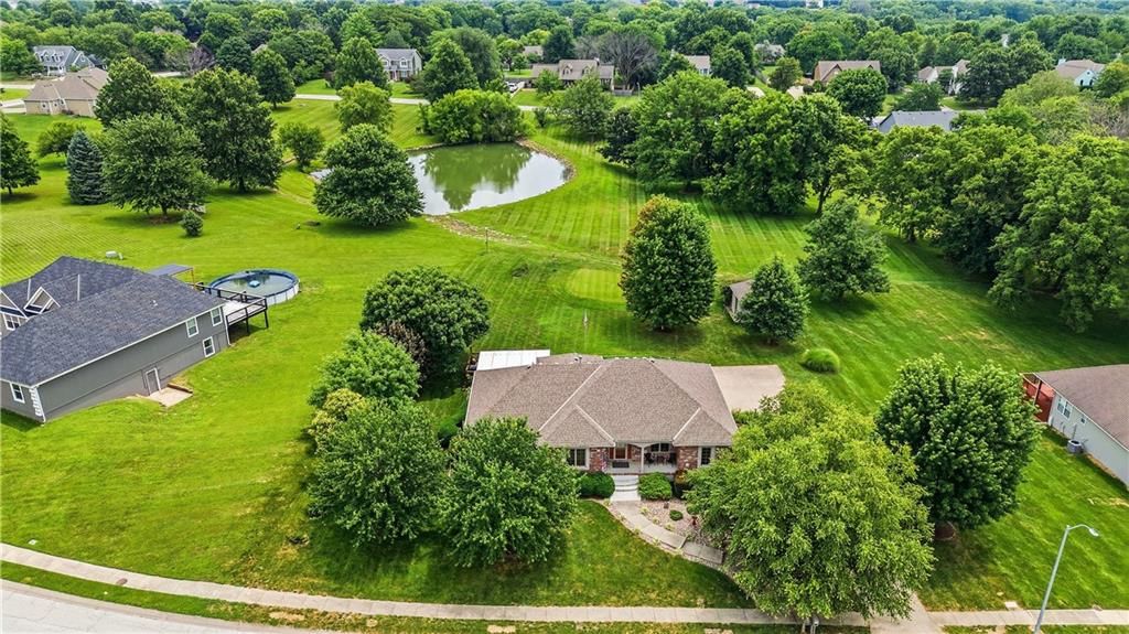 602 Canyon Drive — photo 45