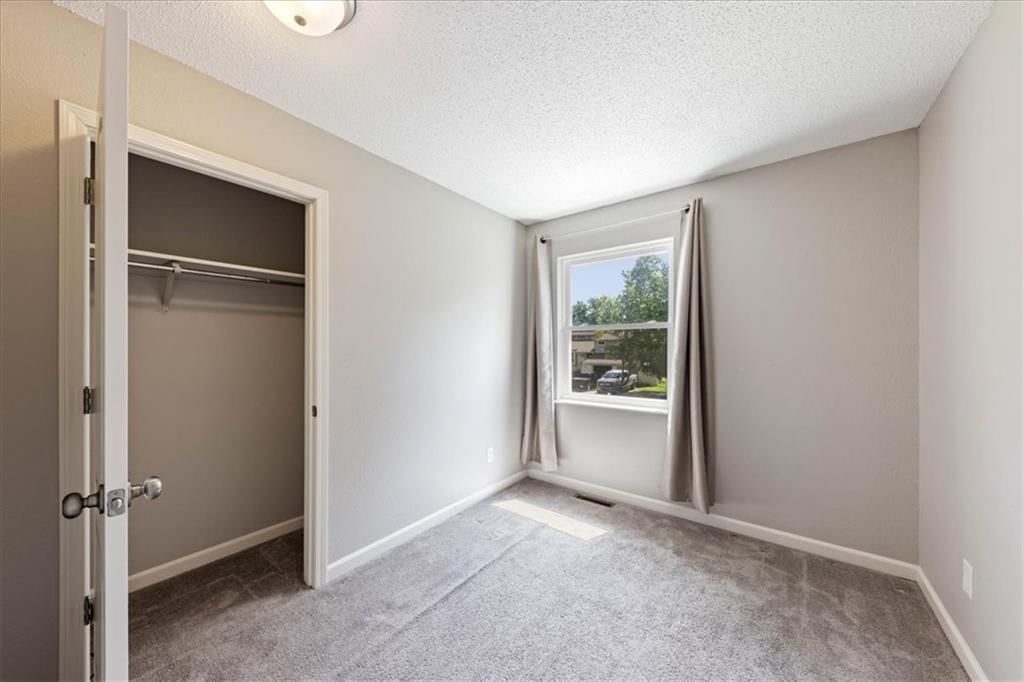13020 S Sycamore Street — photo 10