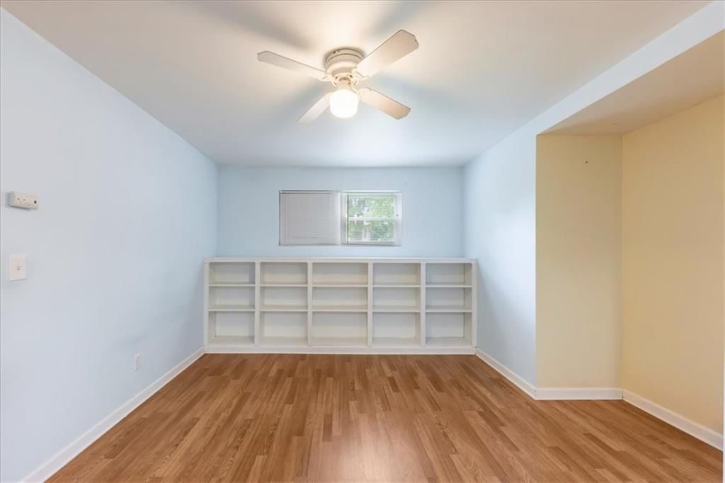 13020 S Sycamore Street — photo 20
