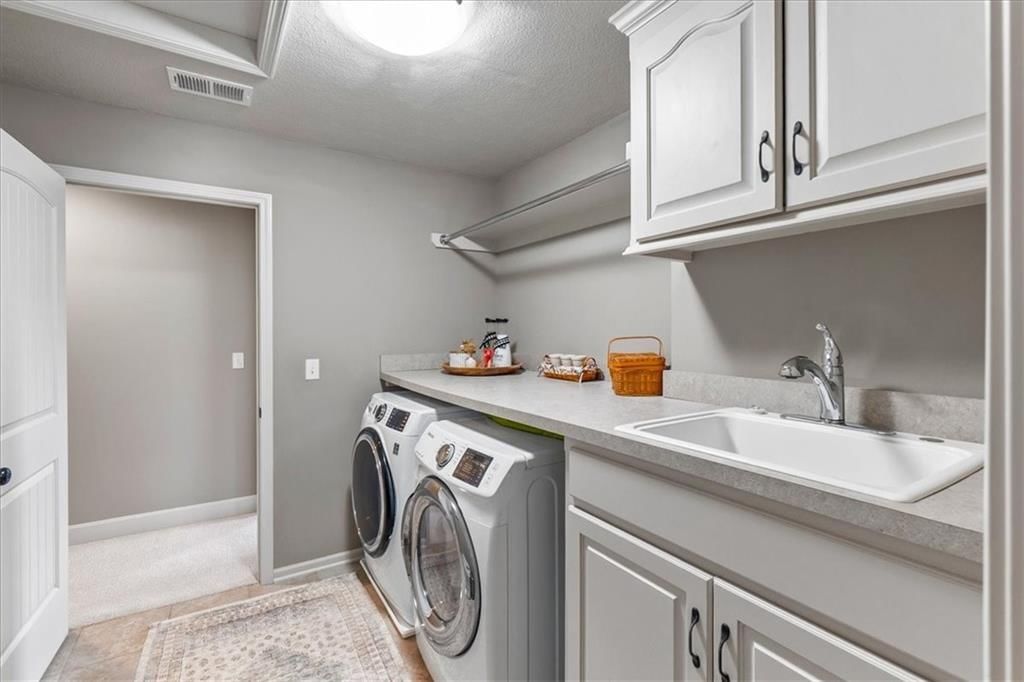 2909 W 146th Street — photo 25
