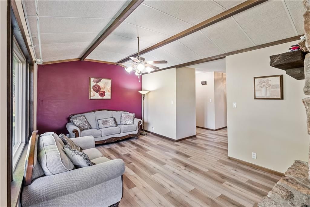 106 S Hazen Street — photo 14