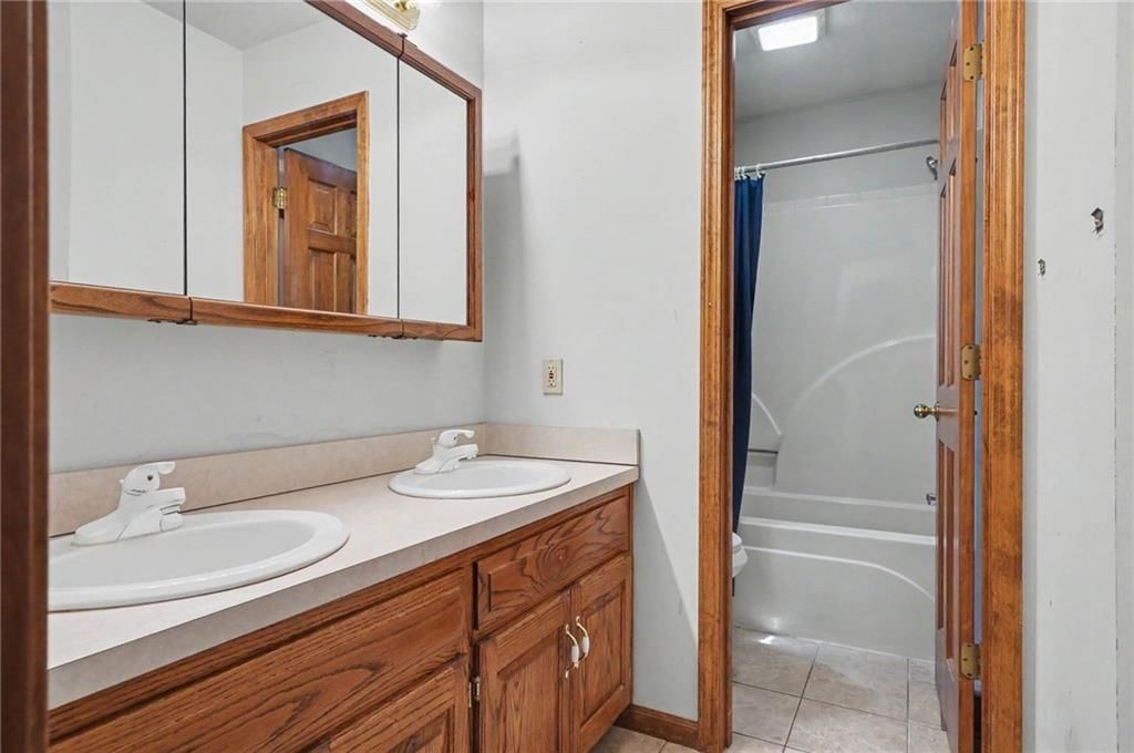 204 E High Street — photo 32