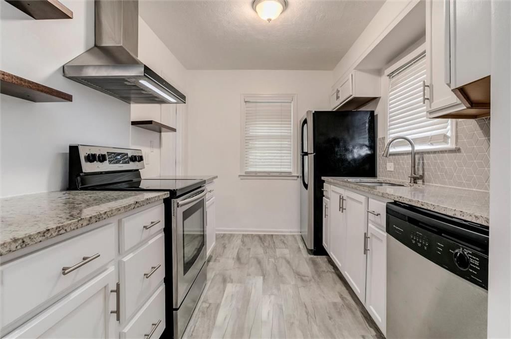 8119 Madison Avenue — photo 8